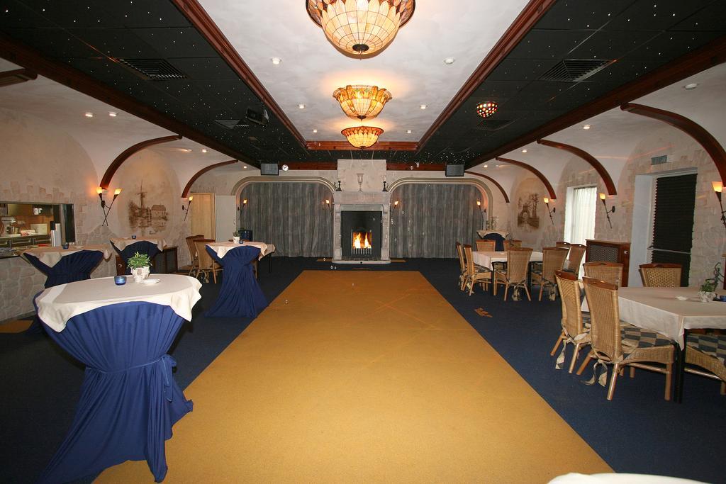 Oke Hotel De Leygraaf Heeswijk Dinther Uden Exterior photo